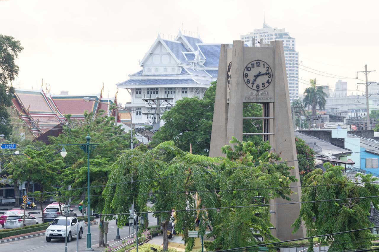 Dilokchan Hostel Female Only Bangkok Exterior photo