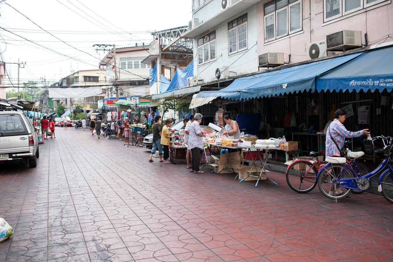 Dilokchan Hostel Female Only Bangkok Exterior photo